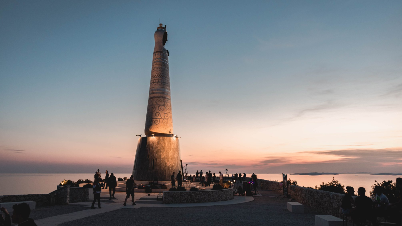 Ne propustite koncert Matije Cveka na vidikovcu Gospe od Loreta!