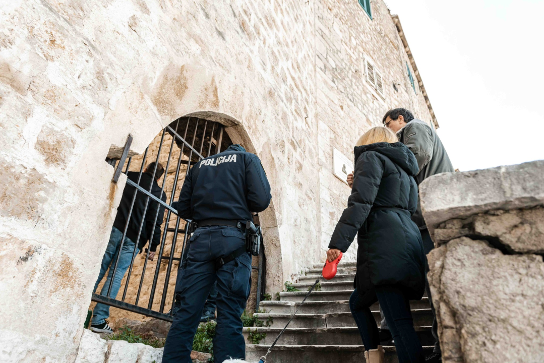 Eskaliralo na eskalatoru: Radovi jutros trebali početi, ljudi koji tvrde da su vlasnici zemljišta zvali policiju