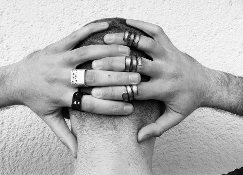 Fotografija 2 - Sanja Kljajić inspiraciju za nakit pronalazi u svemu što je okružuje, a nedavno je predstavila mušku kolekciju: 'Sin je bio model'