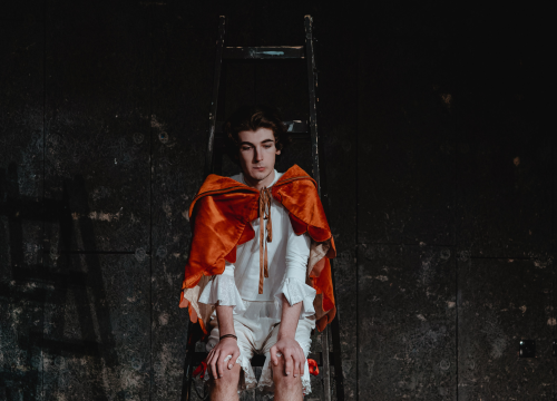 Fotografija 6 - Fenomenalna predstava dramskog studija Ivana Jelić: ‘Repertoar’ traži granicu umjetnosti i profita