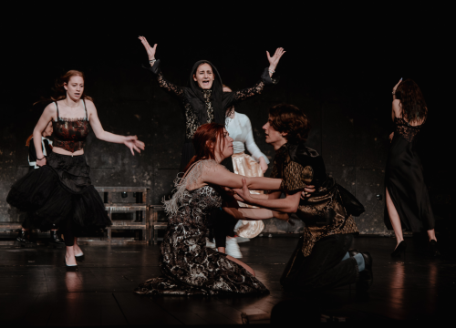 Fotografija 10 - Fenomenalna predstava dramskog studija Ivana Jelić: ‘Repertoar’ traži granicu umjetnosti i profita