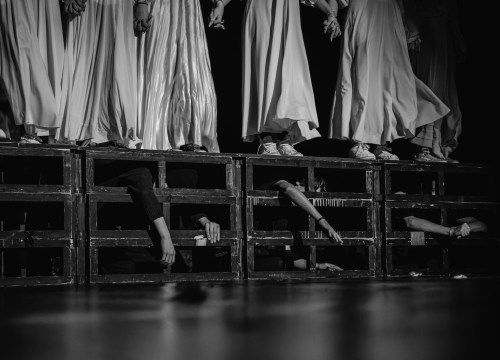 Fotografija 29 - Fenomenalna predstava dramskog studija Ivana Jelić: ‘Repertoar’ traži granicu umjetnosti i profita