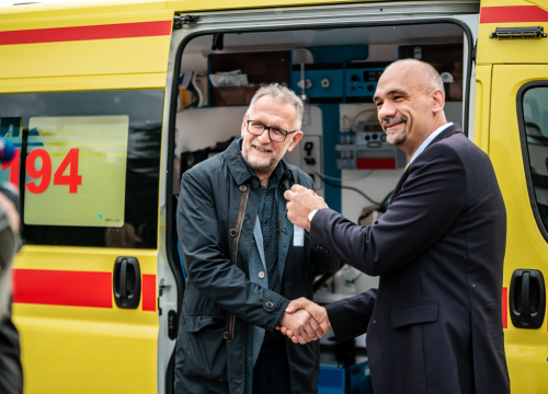 Župan Jelić predao sanitetsko vozilo Zavodu za hitnu medicinu: ‘Sigurnost vozača i pacijenata nam je na prvom mjestu'
