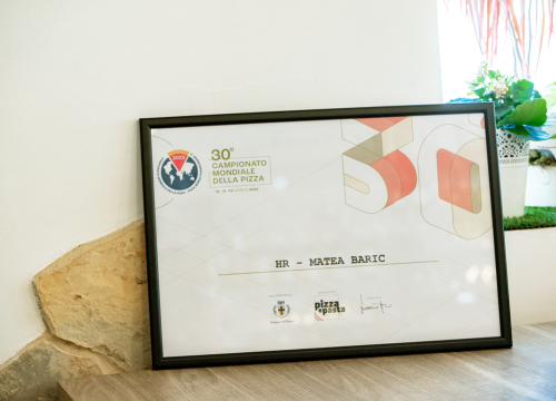 Fotografija 9 - Pirovčanka Matea za svoju pizzu dobila posebno priznanje na natjecanju u Italiji: 'Mama je zaslužna za sve'