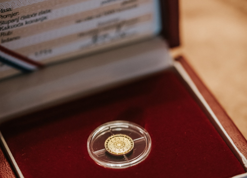 Fotografija 7 - Prijedlozi koji će vam olakšati darivanje dragih osoba u sezoni svečanosti