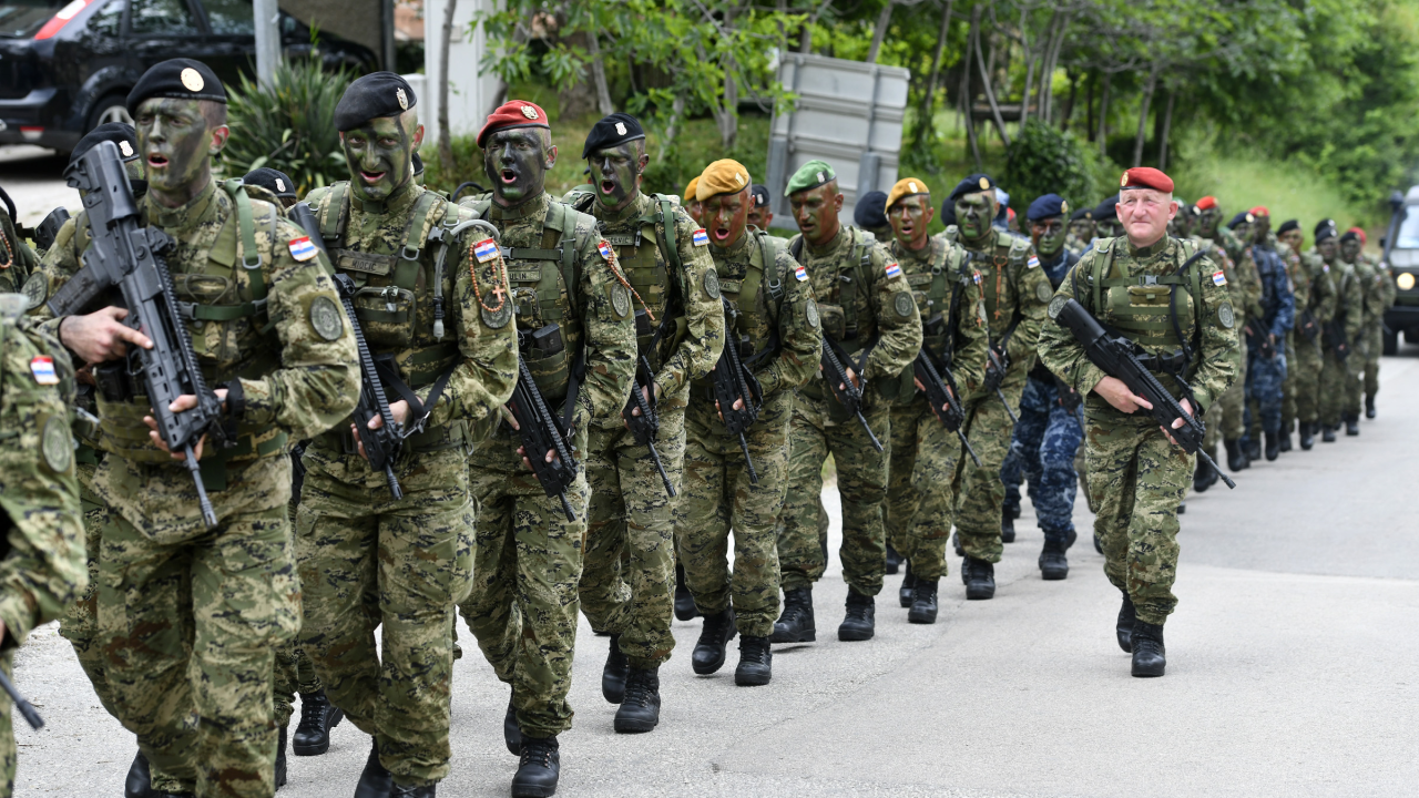 Svečanost na Kninskoj tvrđavi: Polaznicima obuke Središta za razvoj vođa uručene diplome