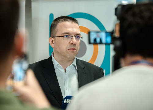 Fotografija 8 - Tomislav Sokol, zastupnik u EU parlamentu: 'Cilj je olakšavanje pružanja zdravstvene skrbi te da bude brža i učinkovitija'