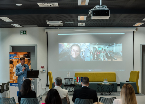 Fotografija 12 - Tomislav Sokol, zastupnik u EU parlamentu: 'Cilj je olakšavanje pružanja zdravstvene skrbi te da bude brža i učinkovitija'