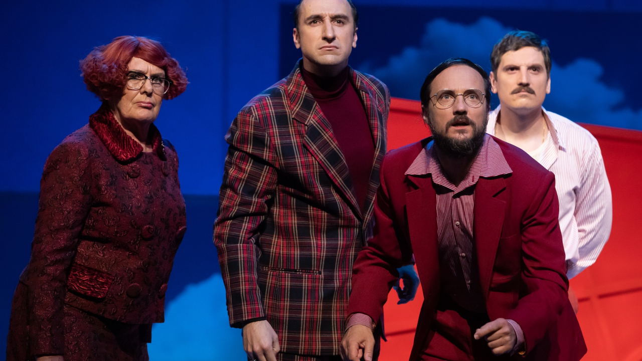 Smoje opet na daskama splitskog HNK: 'Tiha noć' je dramatizacija 'Kronike o našem malom mistu'