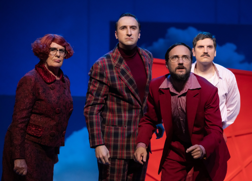 Smoje opet na daskama splitskog HNK: 'Tiha noć' je dramatizacija 'Kronike o našem malom mistu'