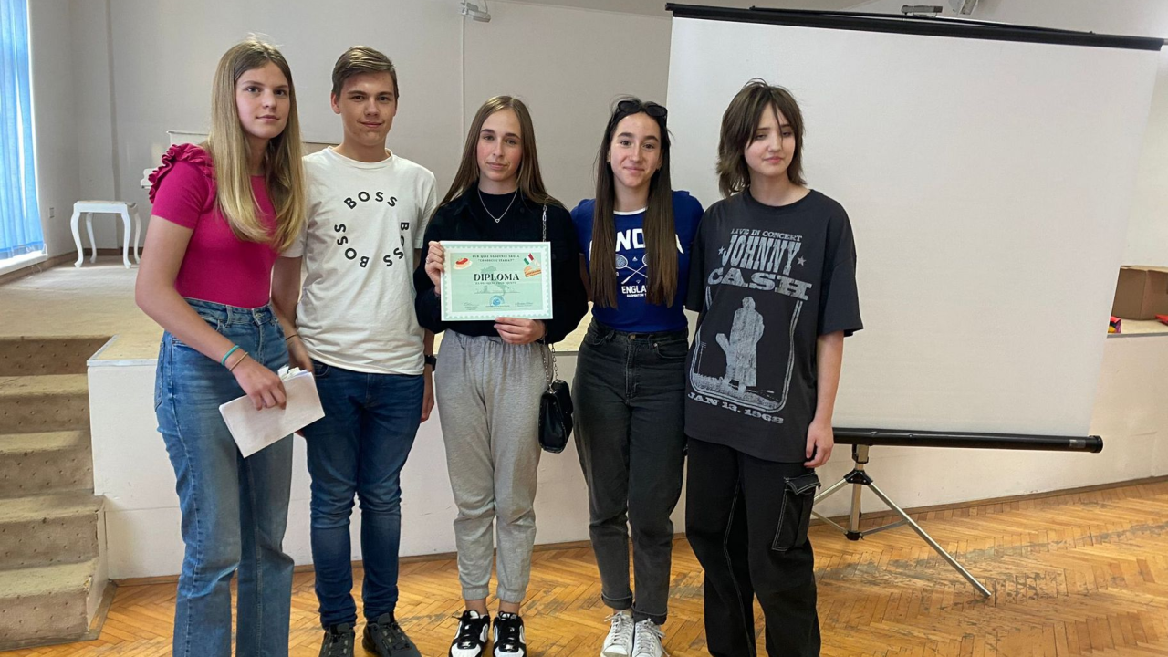 Prvi pub kviz o poznavanju Italije za osnovnoškolce: Najbolje znanje pokazali učenici Katoličke škole