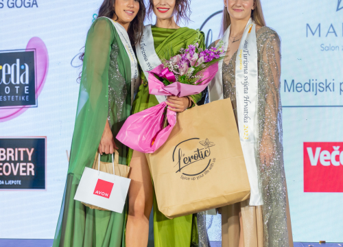 Fotografija 6 - Monika Vojvodić, bivša glasnogovornica HNK Šibenik, nova je Miss turizma, a Mia Kitarović Miss fotogeničnosti