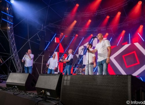 Vodice i Tribunj u pjesmi 'Oli si ti boji' Mile Perkova i Klape Godimenti