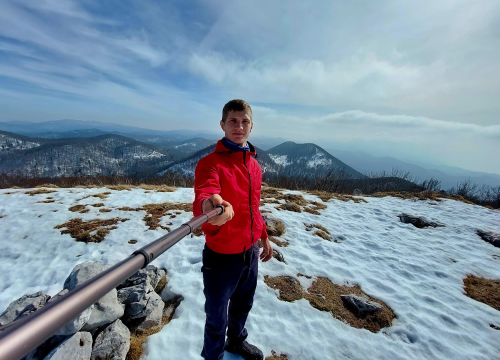 Fotografija 20 - Kninjanin Ivan Džepina obišao 158 hrvatskih vrhova, a na posljednjem je zaprosio djevojku