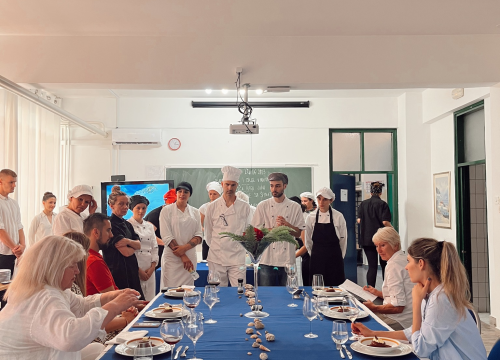 Fotografija 20 - Petnaest polaznika uspješno je završilo praktični dio programa prekvalifikacije POU Šibenik!