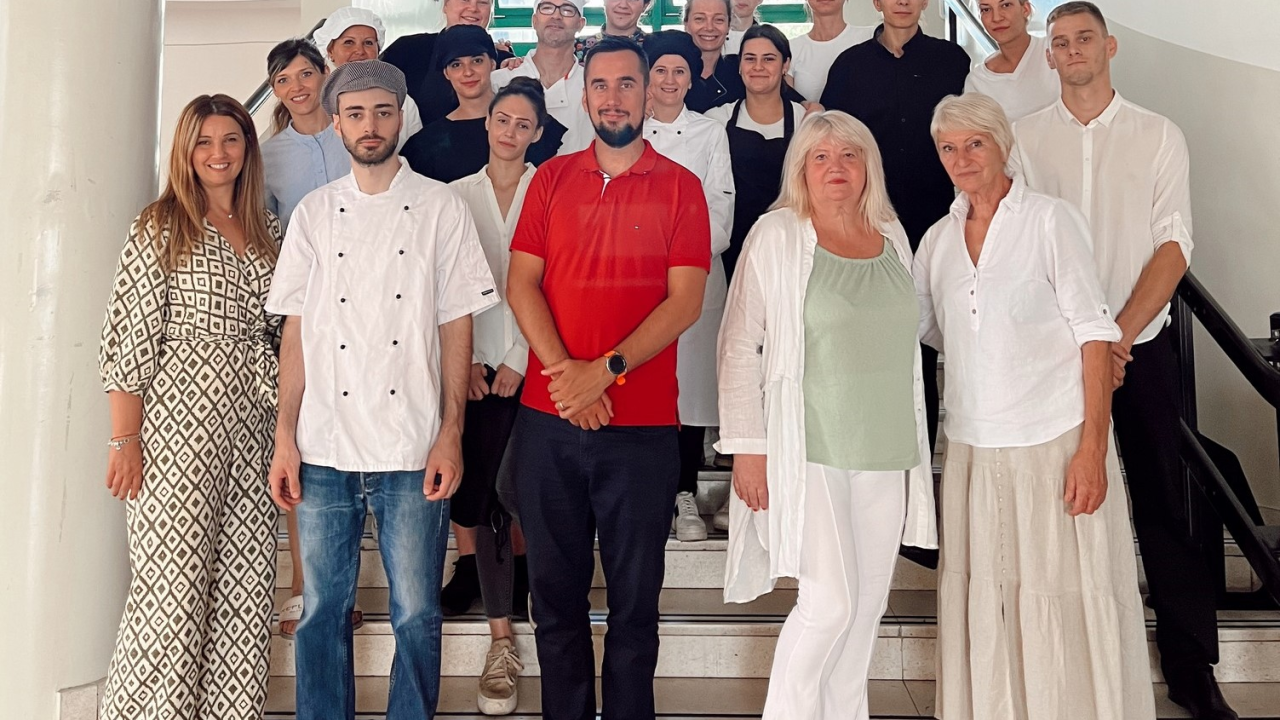 Petnaest polaznika uspješno je završilo praktični dio programa prekvalifikacije POU Šibenik!