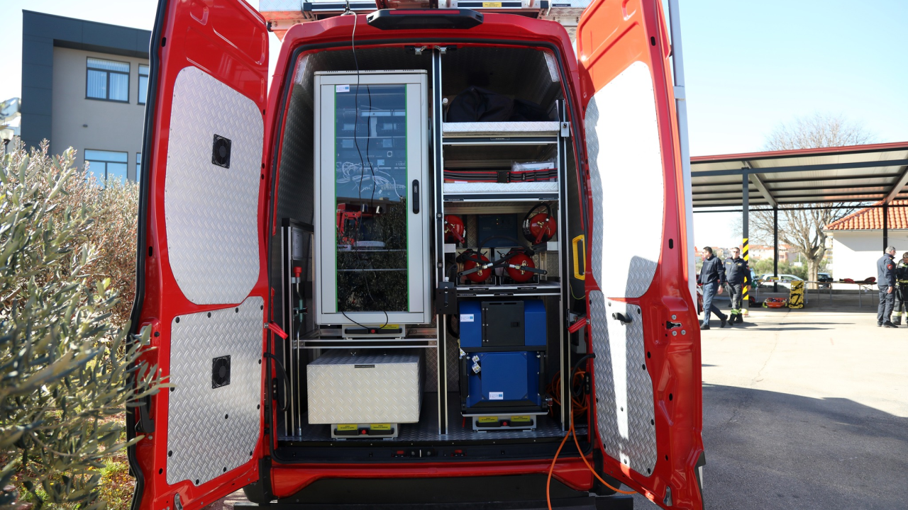 Suvremena vatrogasna oprema pridonijet će sigurnosti Šibensko-kninske županije, ali i Hrvatske