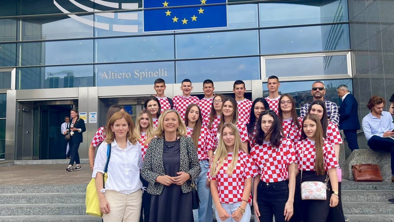 Željana Zovko ugostila ambasadore EPAS Srednje škole Ivana Meštrovića Drniš