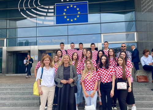 Željana Zovko ugostila ambasadore EPAS Srednje škole Ivana Meštrovića Drniš