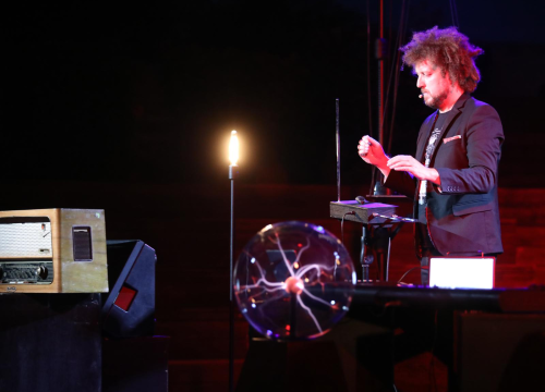 Zanimljivom predstavom na tvrđavi Barone obilježen rođendan Nikole Tesle