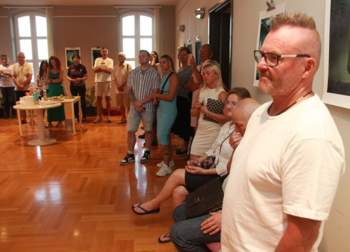 Šveđaninova ljubav prema Srimi i moru: Otvorena izložba fotografija Mikaela Perssona