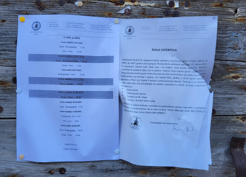 Fotografija 38 - Povijesna utakmica za Prvić Luku: Kako je vaterpolo uzburkao usnulu valu...