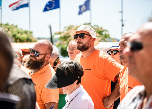 Fotografija 17 - Radnici Cesta Šibenik održali novi prosvjed: 'Župan uništava ovu tvrtku i ove ljude'