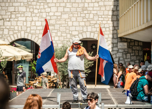 Kninski HDZ odgovara županu Jeliću: 'Ne stojimo iza organizacije štrajka djelatnika Cesta Šibenik!'