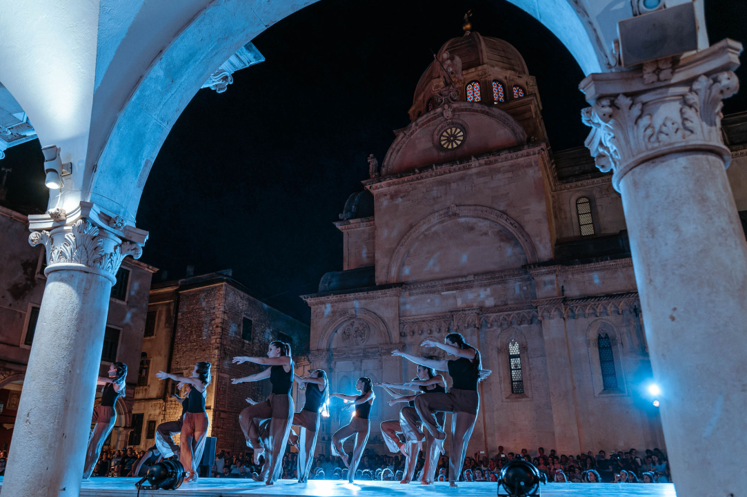 Šibenčani ovacijama pozdravili dolazak suvremenog plesa u njihov grad