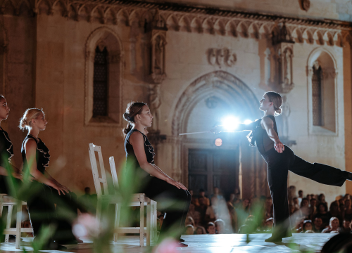 Fotografija 13 - Šibenčani ovacijama pozdravili dolazak suvremenog plesa u njihov grad