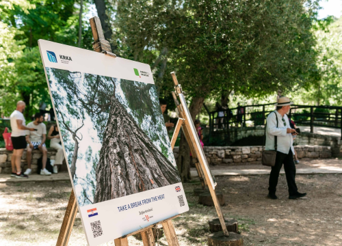 Fotografija 12 - U NP Krka otvorena izložba fotografija: 'Cilj je osvijestiti važnost šuma za smanjenje utjecaja klimatskih promjena'