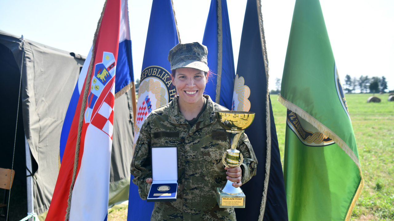 Šibenčanka Tina Bura, najbolja ročnica generacije: 'Vojska je sada moj stil života!'