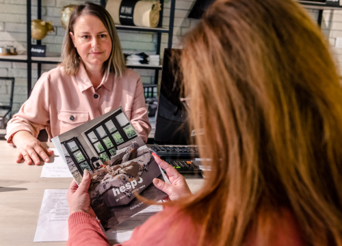 Hespo časti vrhunskim popustima do kraja kolovoza!