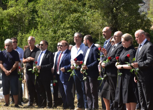 Župan Jelić na komemoraciji u Plavnom i Gruborima