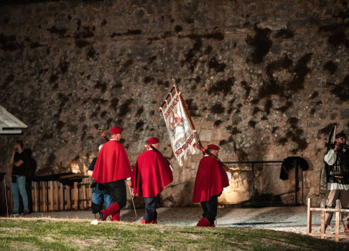 Fotografija 12 - Na Tvrđavi sv. Ivana upriličena 'Opsada Šibenika 1647.': Pogledajte kako je to izgledalo prije 376 godina