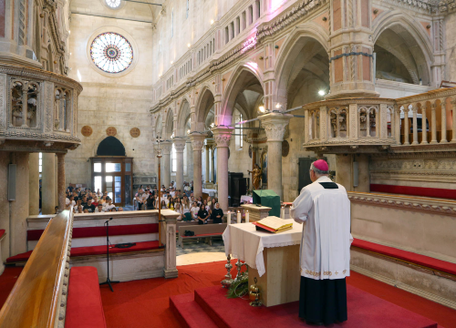Fotografija 5 - U katedrali održana tradicionalna misa za srednjoškolce