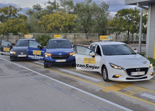 Uz autoškolu Obavezan smjer uspješno položite vozački ispit!