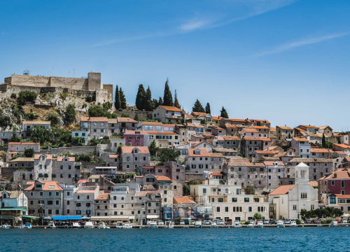 Nova istraživanja o šibenskim fortifikacijama: Glavaš i Pavić u uglednom talijanskom časopisu