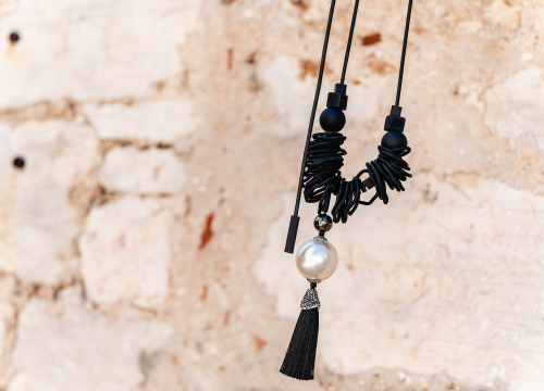 Fotografija 5 - U Galeriju Juraj Dalmatinac stigle zimske kolekcije dizajnerske odjeće i nakita