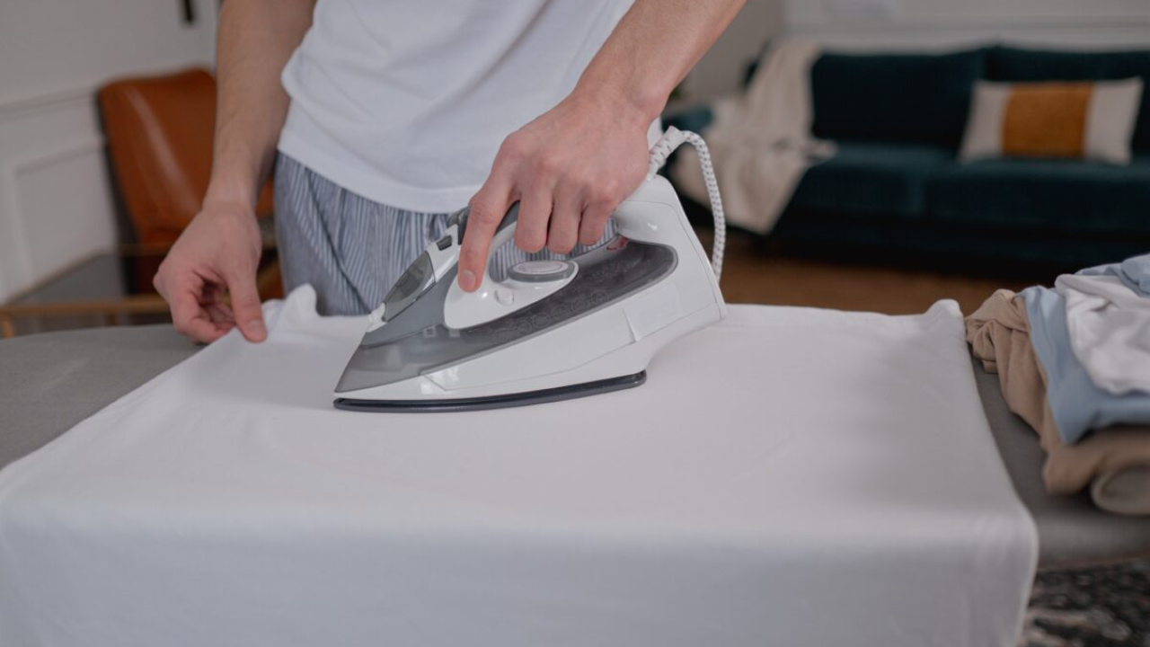 Odličan trik kako poprilično skratiti vrijeme peglanja