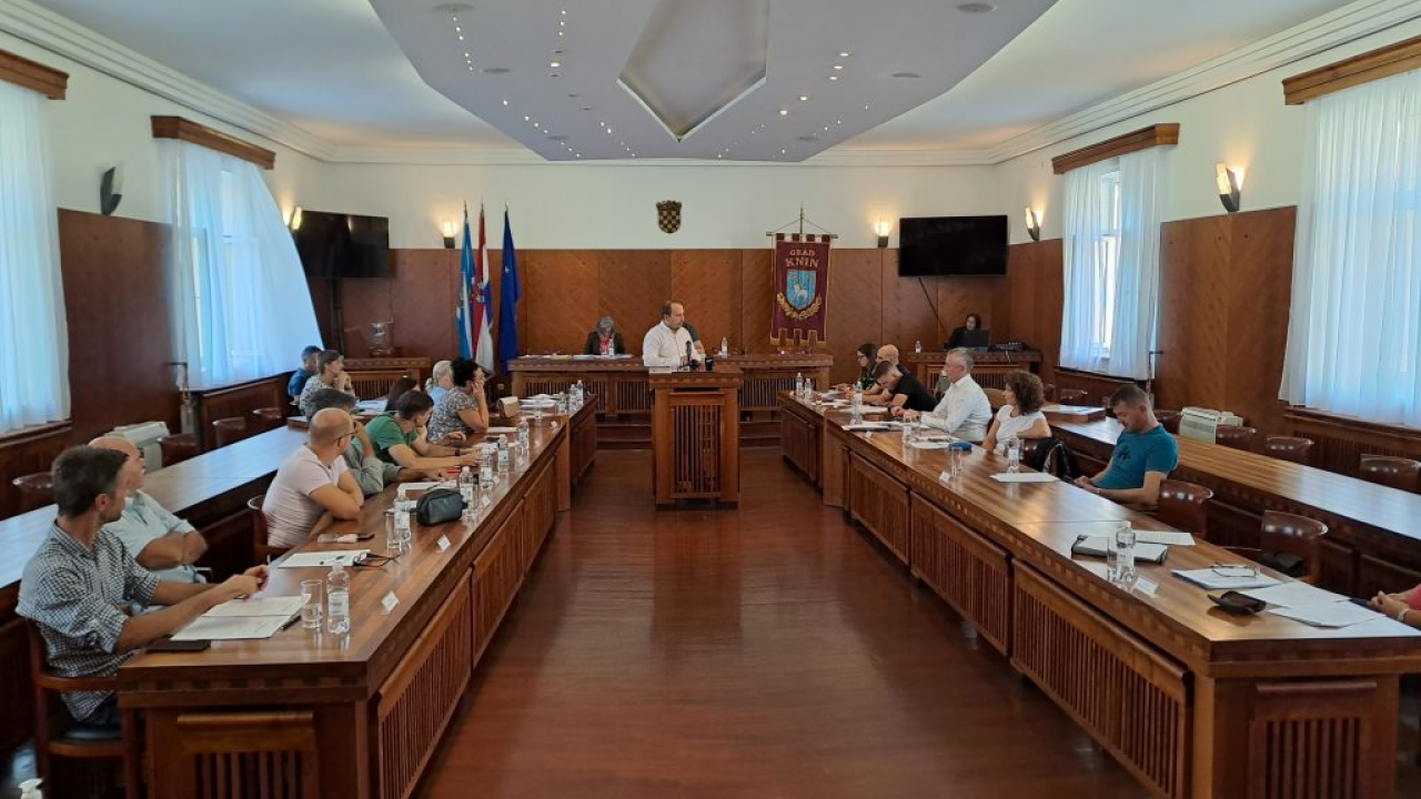 Kninsko Gradsko vijeće usvojilo urbanistički plan uređenja bivše vojarne Krka