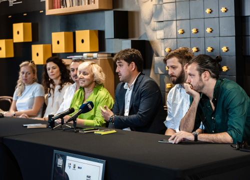 Fotografija 4 - 'Dođi gola na večeru' otvara novu sezonu u šibenskom kazalištu: 'Laganje je aktualna tema'