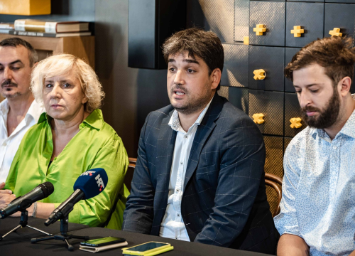 'Dođi gola na večeru' otvara novu sezonu u šibenskom kazalištu: 'Laganje je aktualna tema'