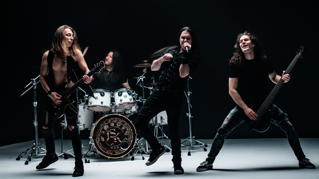 Svjetska rock zvijezda Dino Jelusić u subotu je u Šibeniku: 'Jedva čekam da svi rokamo zajedno'