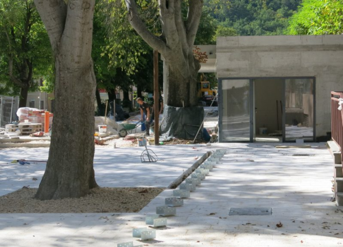 U Kninu se nudi osam poslovnih prostora za proizvodnu, uslužnu i ugostiteljsku djelatnost