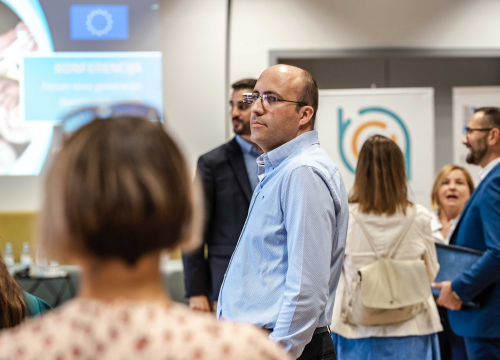 Fotografija 2 - U ABC-u održana konferencija 'Forum nove generacije': 'Vaš glas je bitan i svi ga želimo čuti'