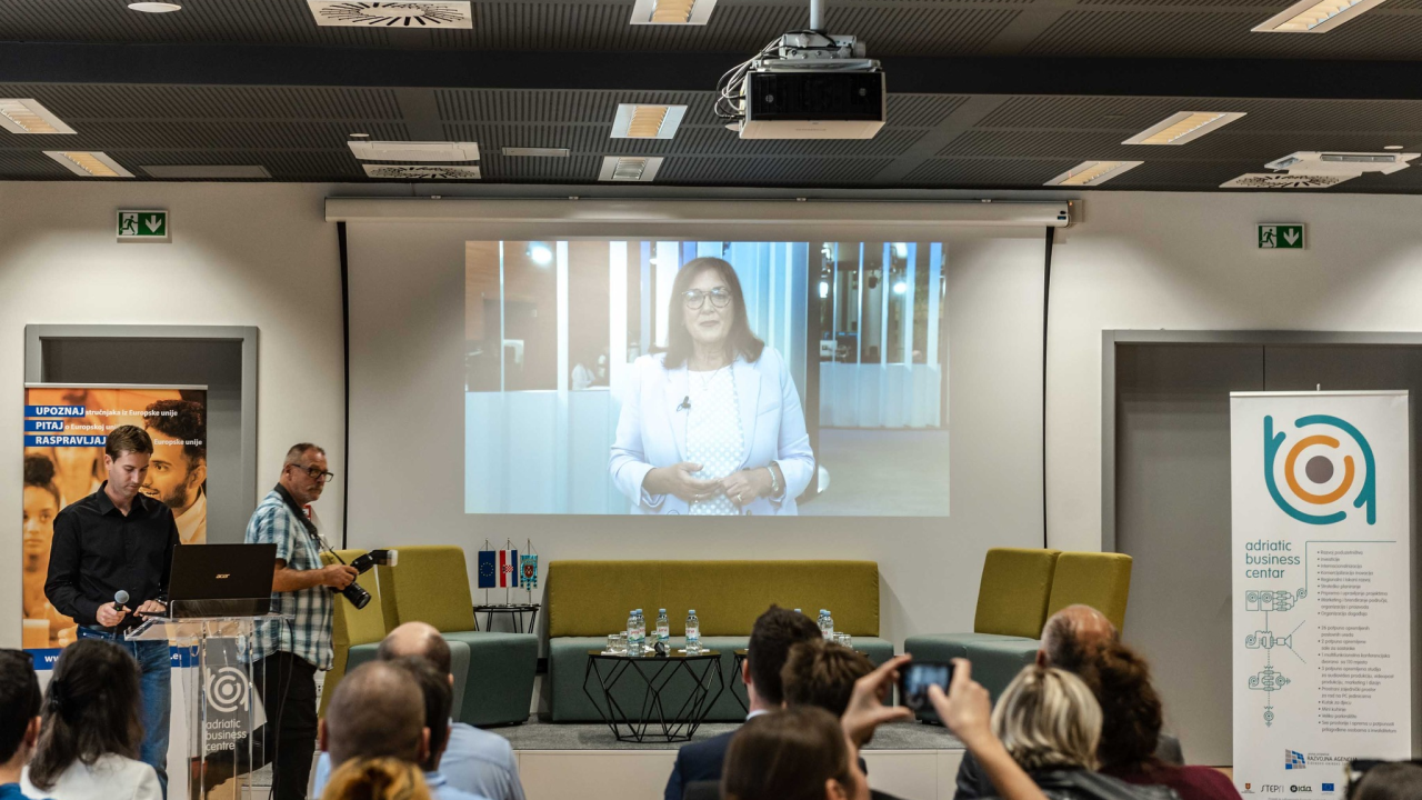 U ABC-u održana konferencija 'Forum nove generacije': 'Vaš glas je bitan i svi ga želimo čuti'