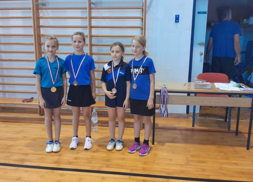 Dobar uspjeh malih šibenskih stolnotenisača u Veloj Luci