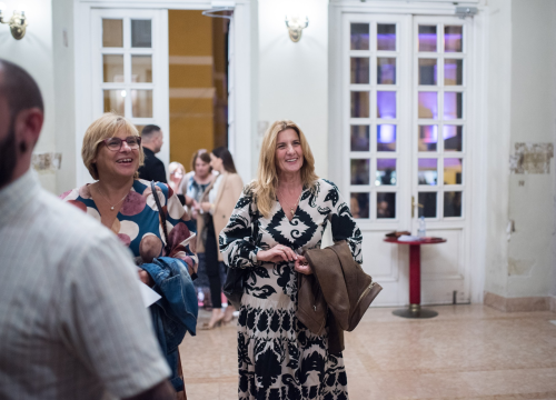 Fotografija 19 - Dođi gola na večeru: Nova predstava šibenskog kazališta humorom šamara gledatelje!