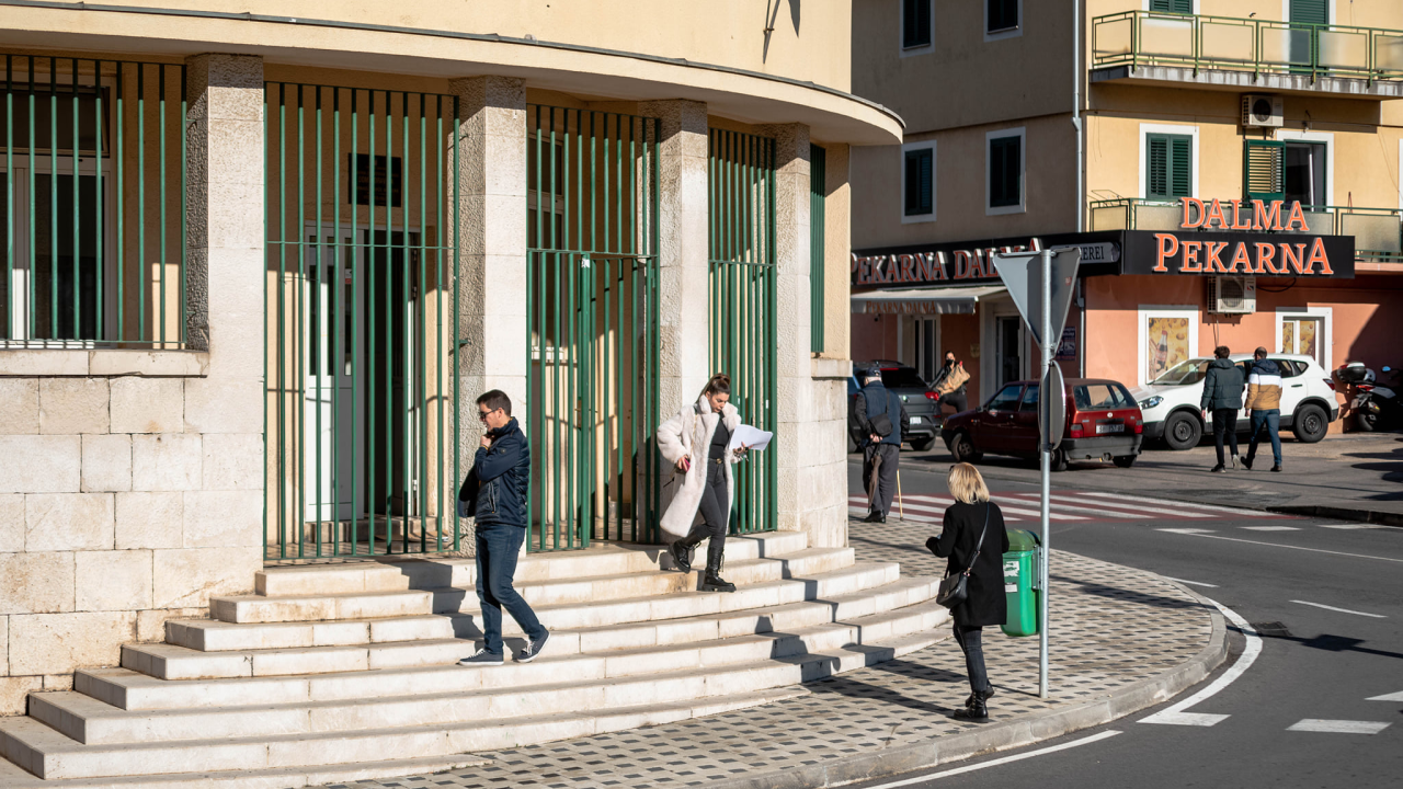 Objavljen raspored dežurstava zubara nedjeljama i praznicima za studeni